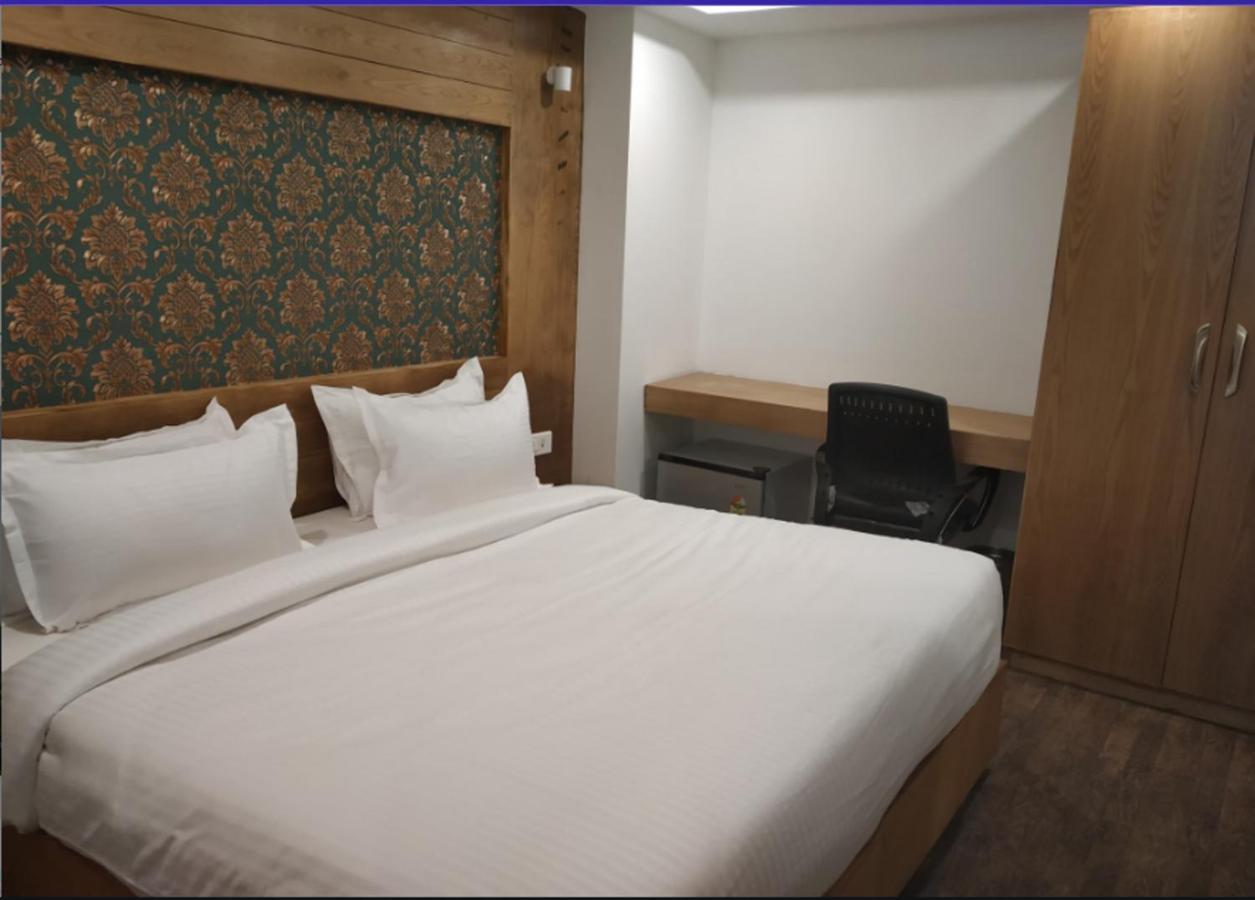 Yashshree Mussoorie Mall Road Dış mekan fotoğraf